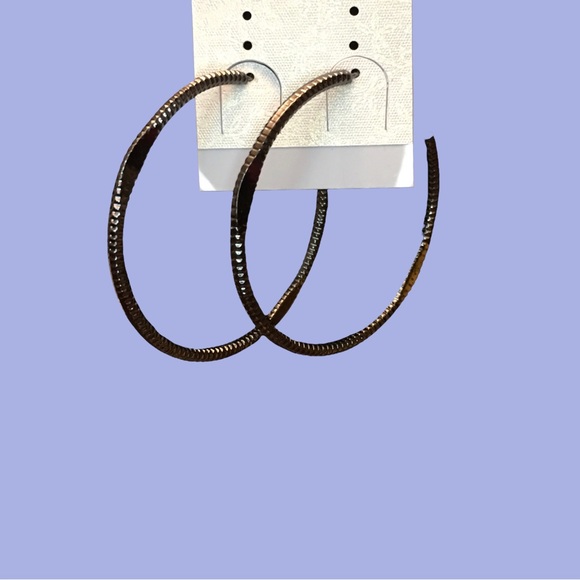 Black Ribbed Hoop Earrings, NWOT  **3 for $15* - Picture 5 of 8